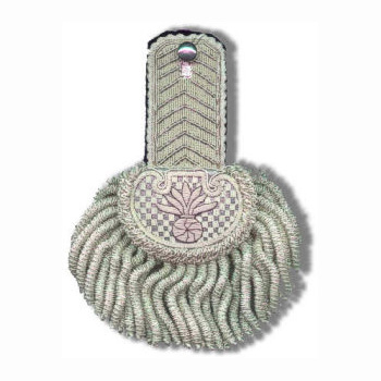Epaulettes