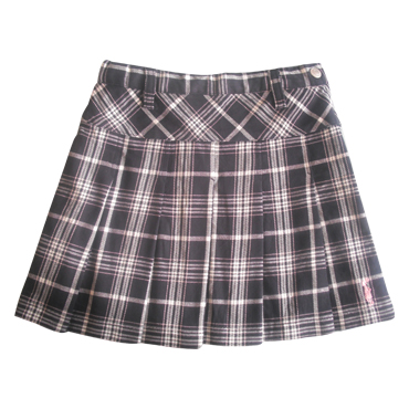 Ladies kilts & skirts